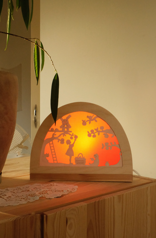 Eplehøst-motiv til siluettlampe