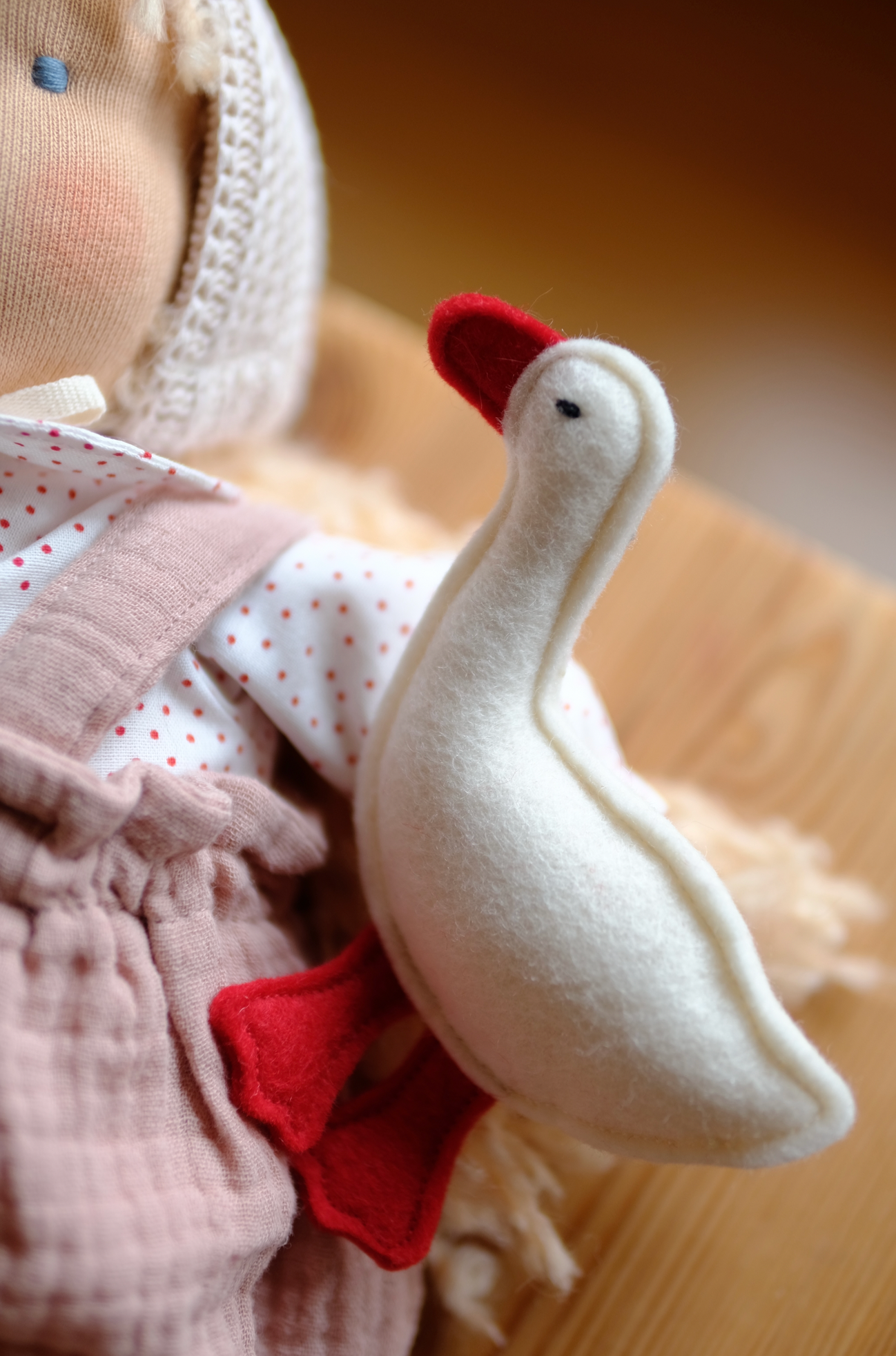 Hannah Steinerdukke - 38cm