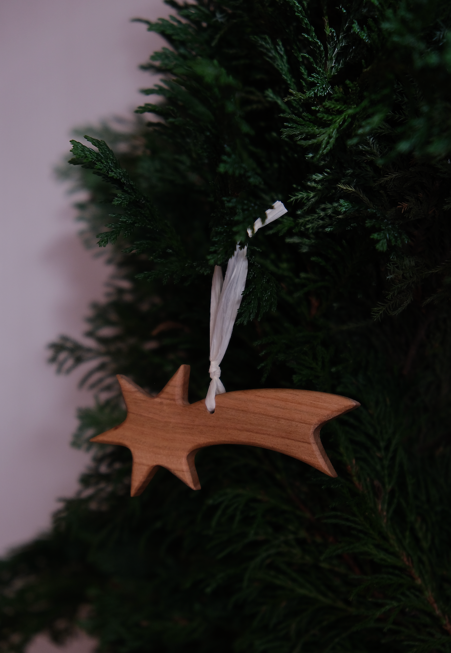 Juletrepynt i tre