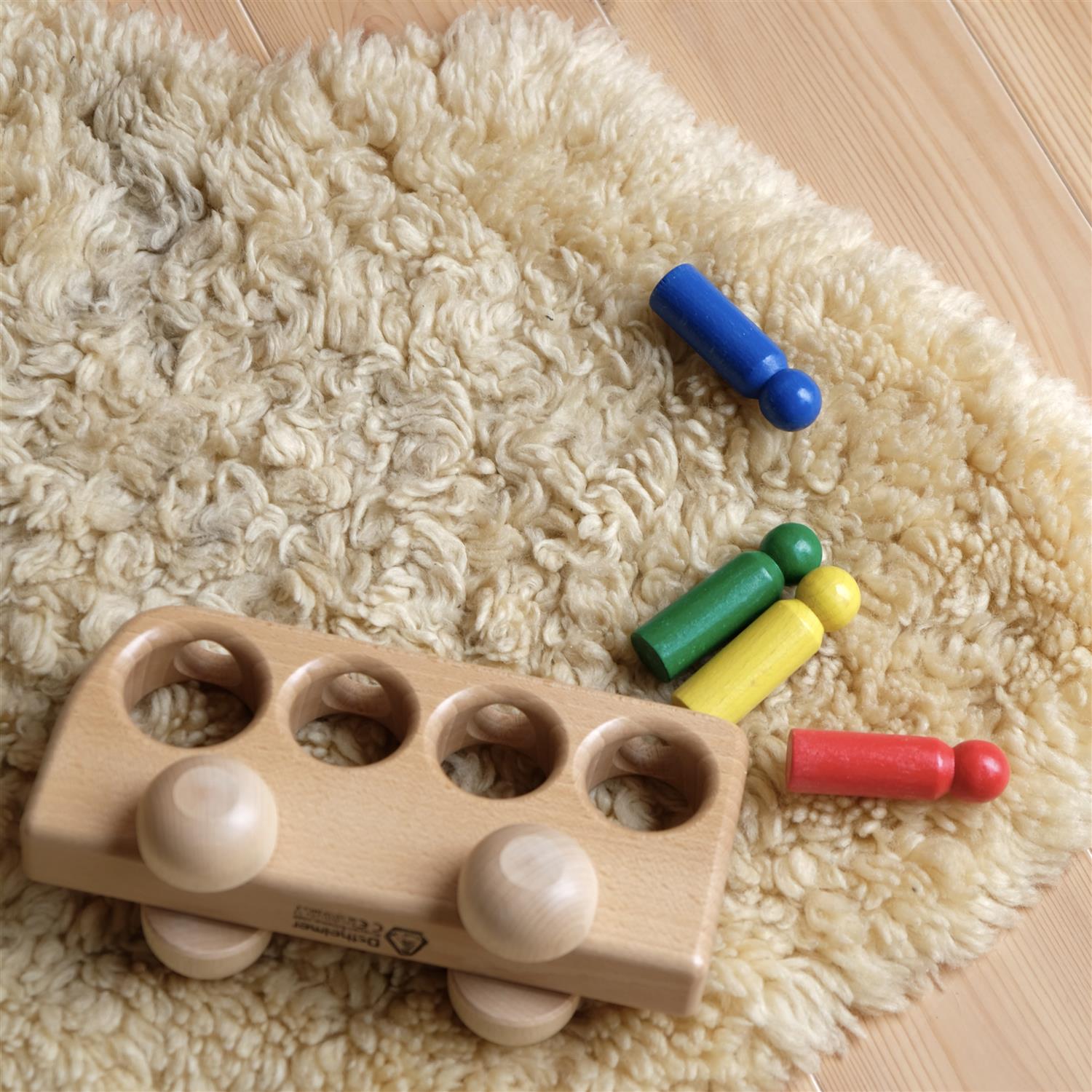 Bus natural with 4 people