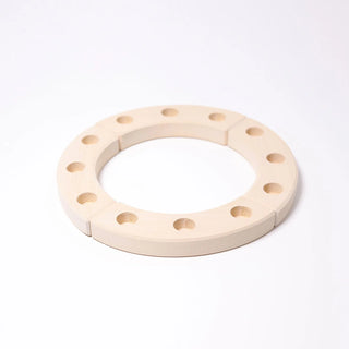 Liten bursdagsring - hvit