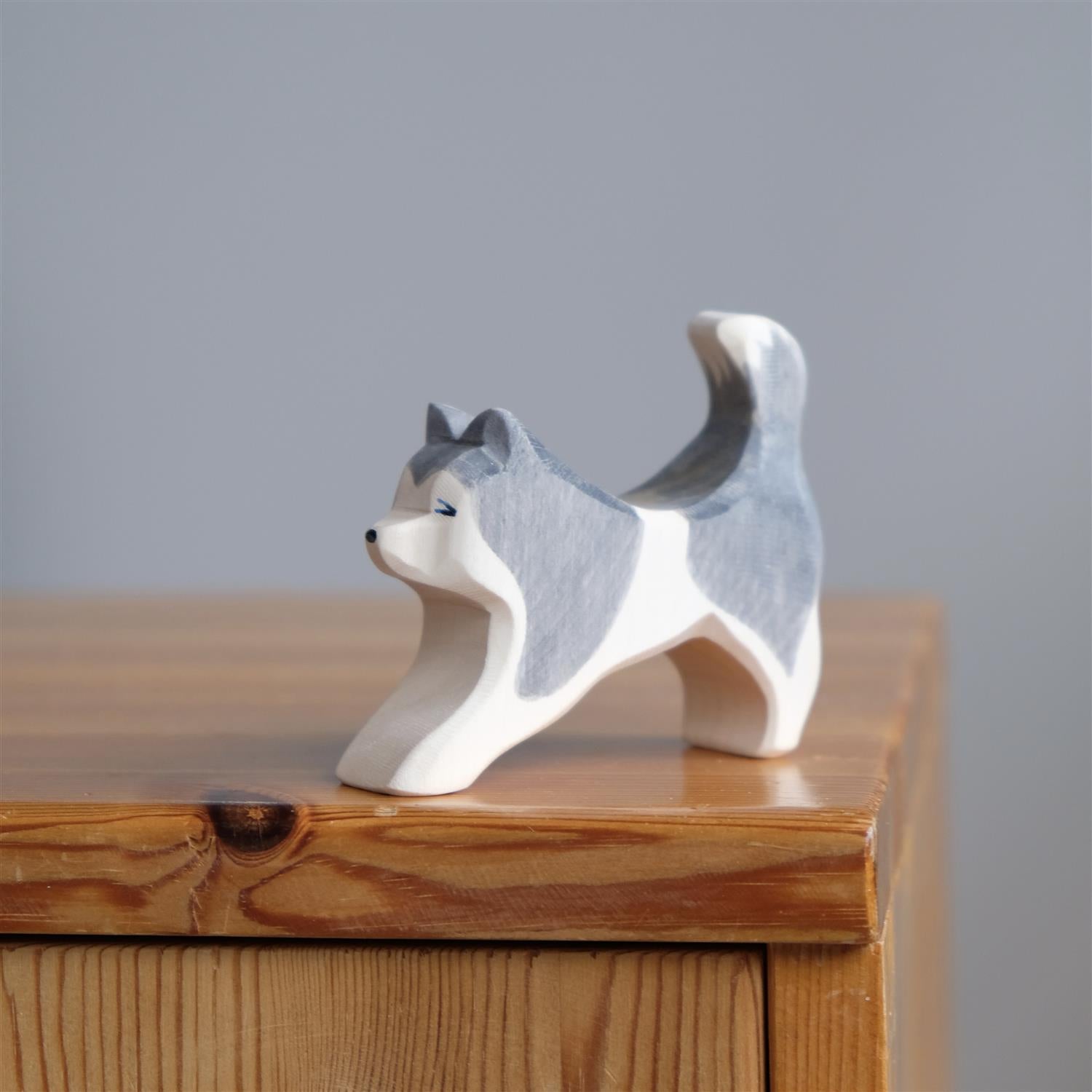 Sled dog running - trefigur
