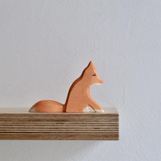 Fox sitting - trefigur