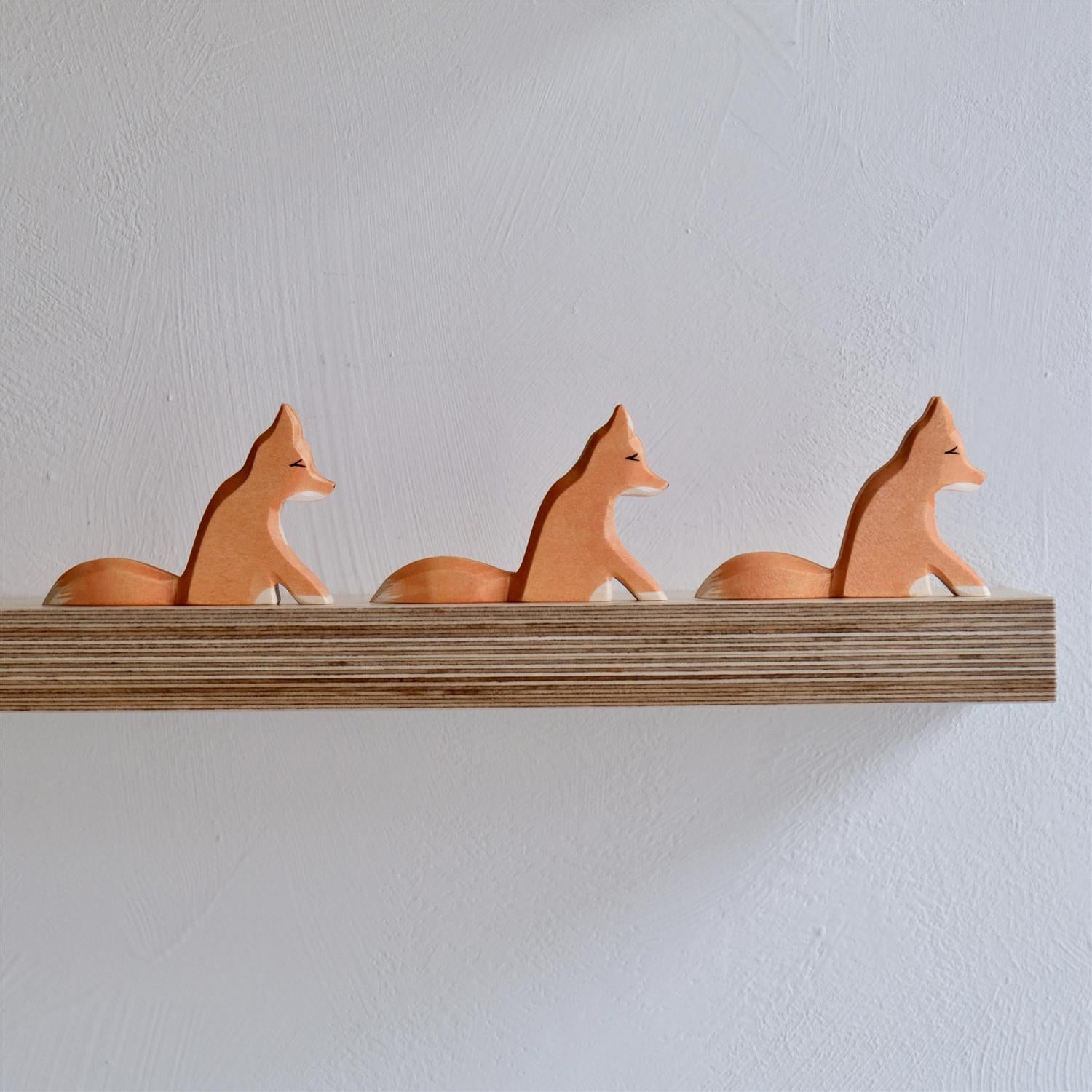 Fox sitting - trefigur