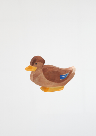 Duck sitting - trefigur