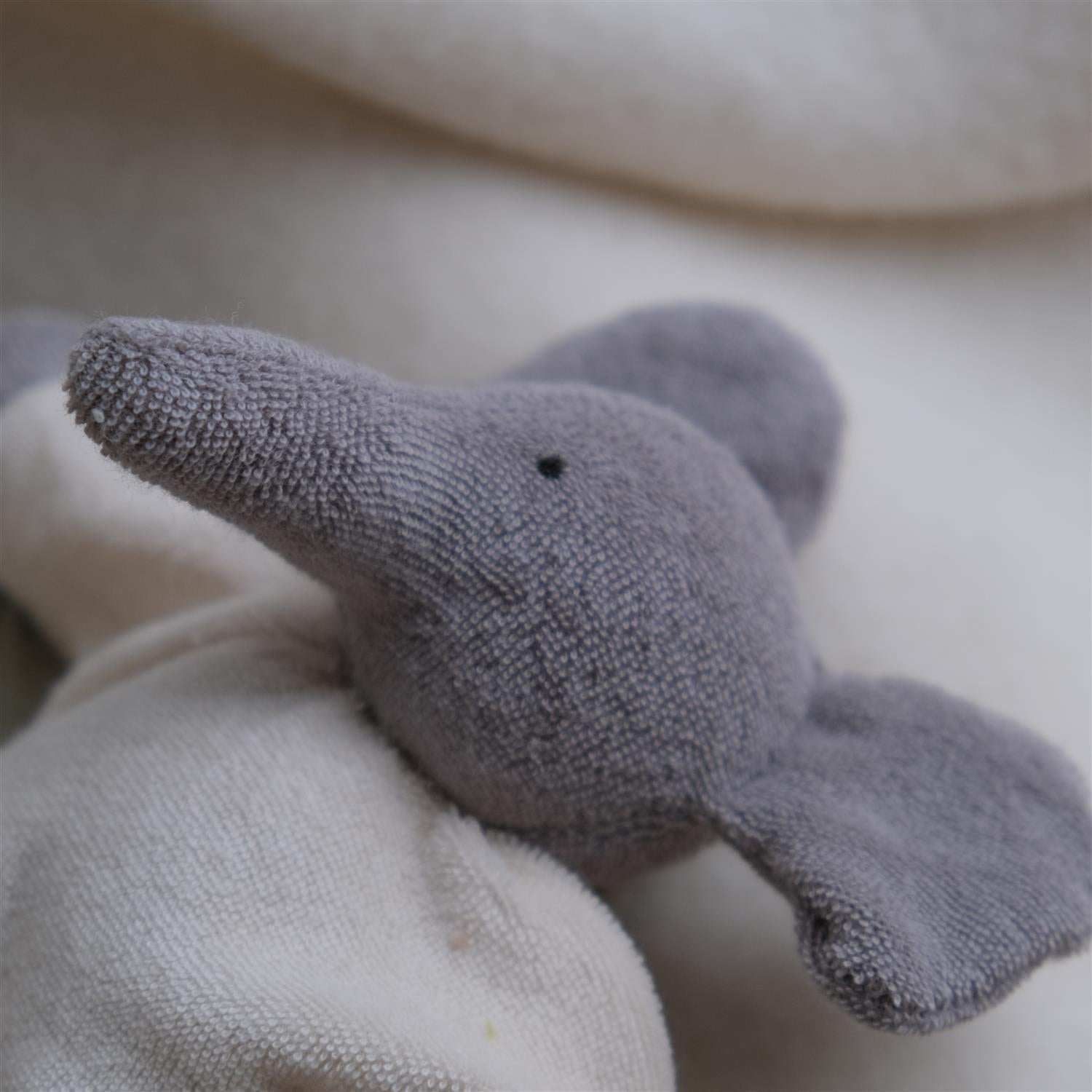 Kosebamse - elefant - 22cm
