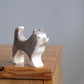 Sled dog standing - trefigur