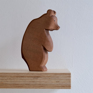 Bear standing head down - trefigur