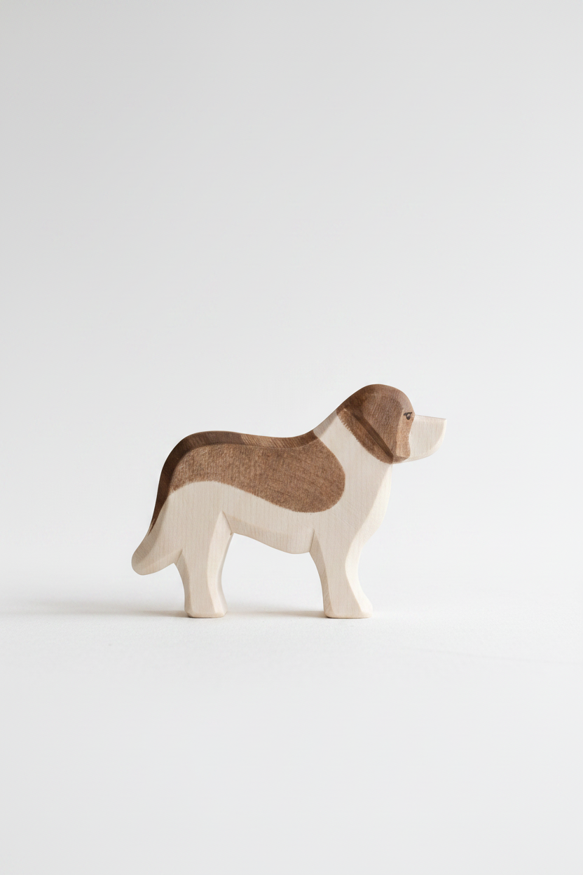 St. Bernhard dog - trefigur