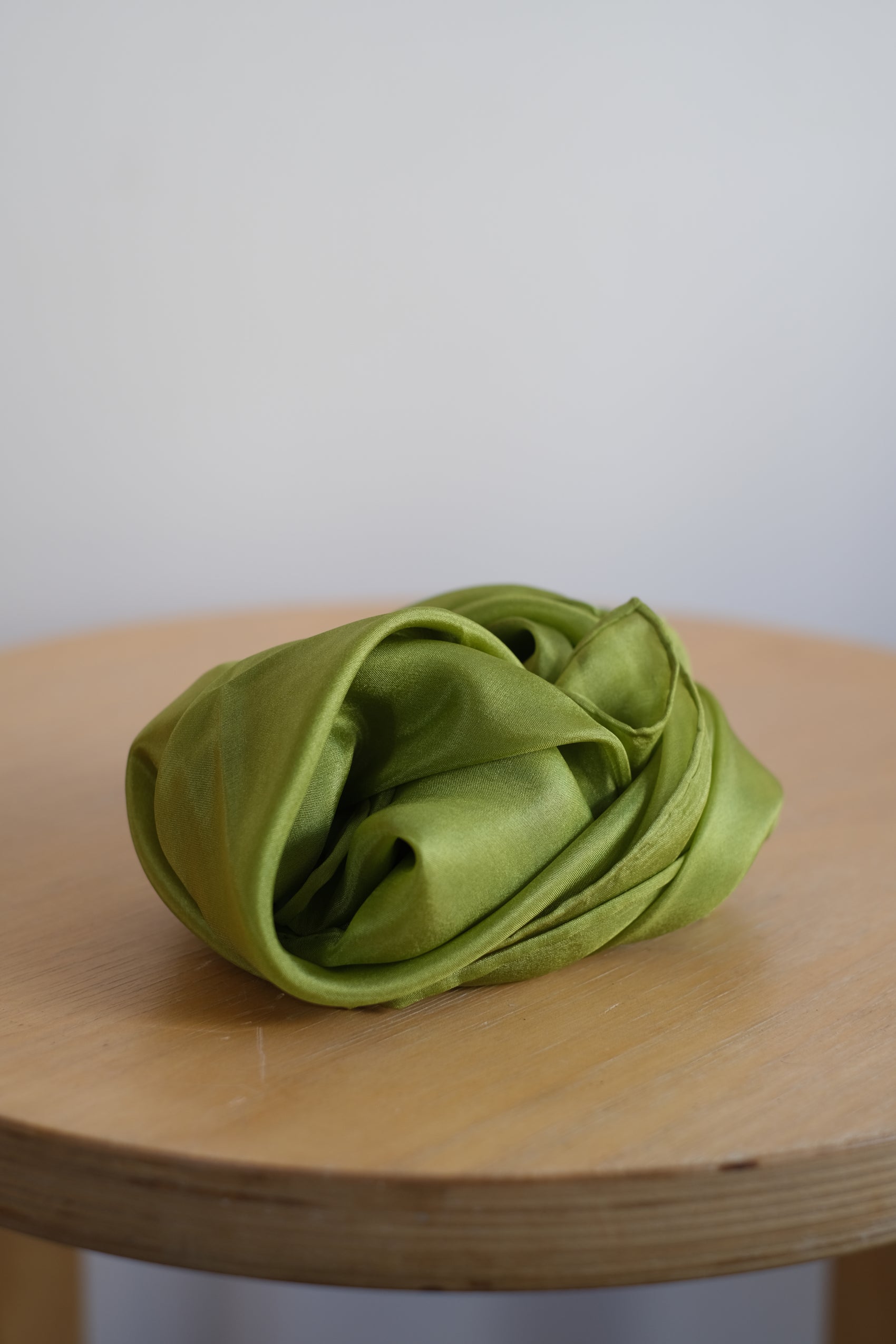 Lekesilke - 55x55cm - plantefarget gressgrønn