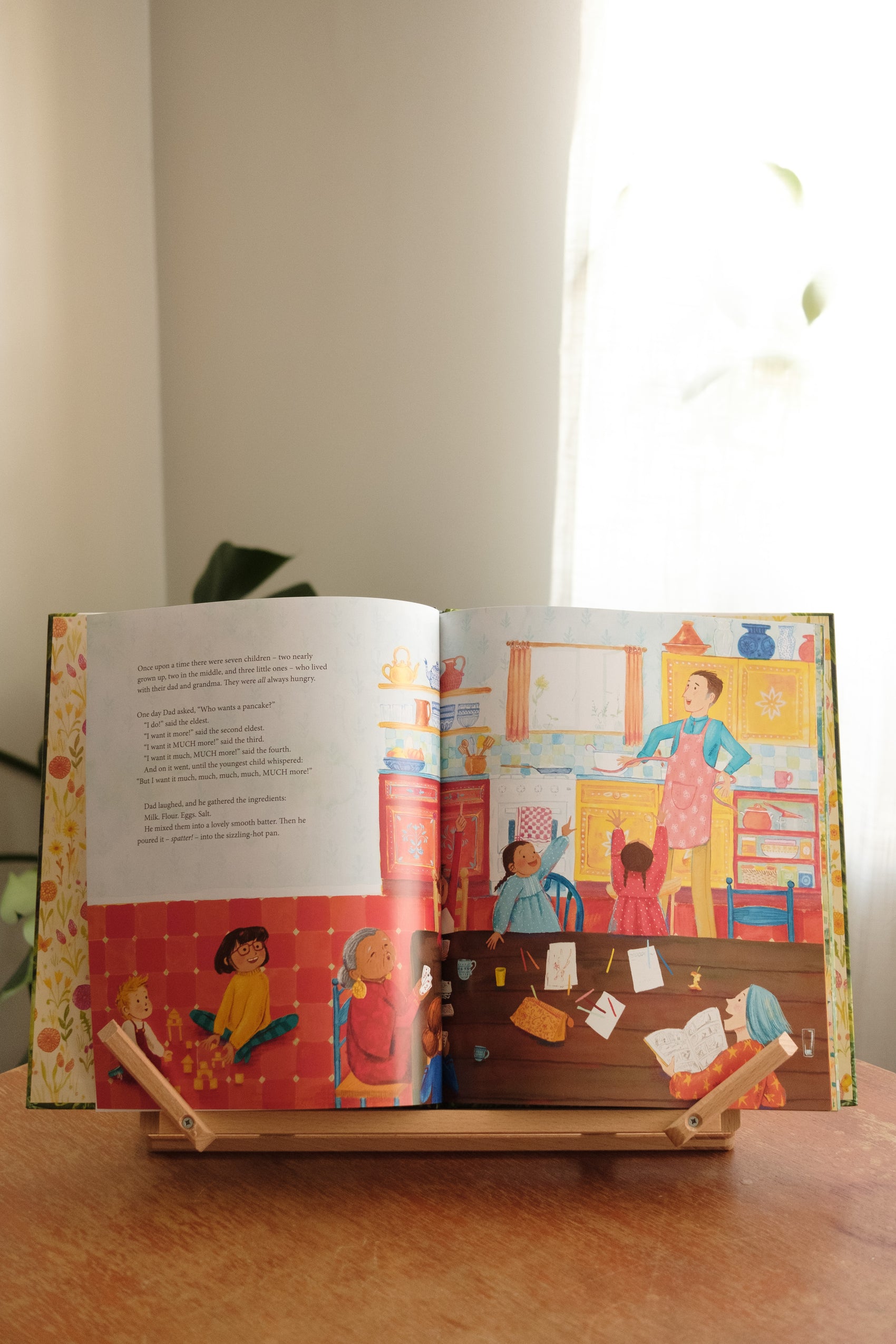 The Runaway Pancake - Tiny Fisscher and Sophie Pluim