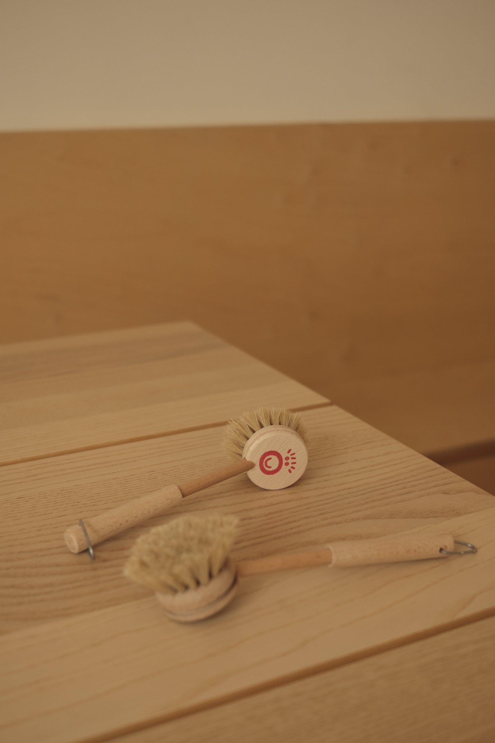 Oppvaskkost til små hender