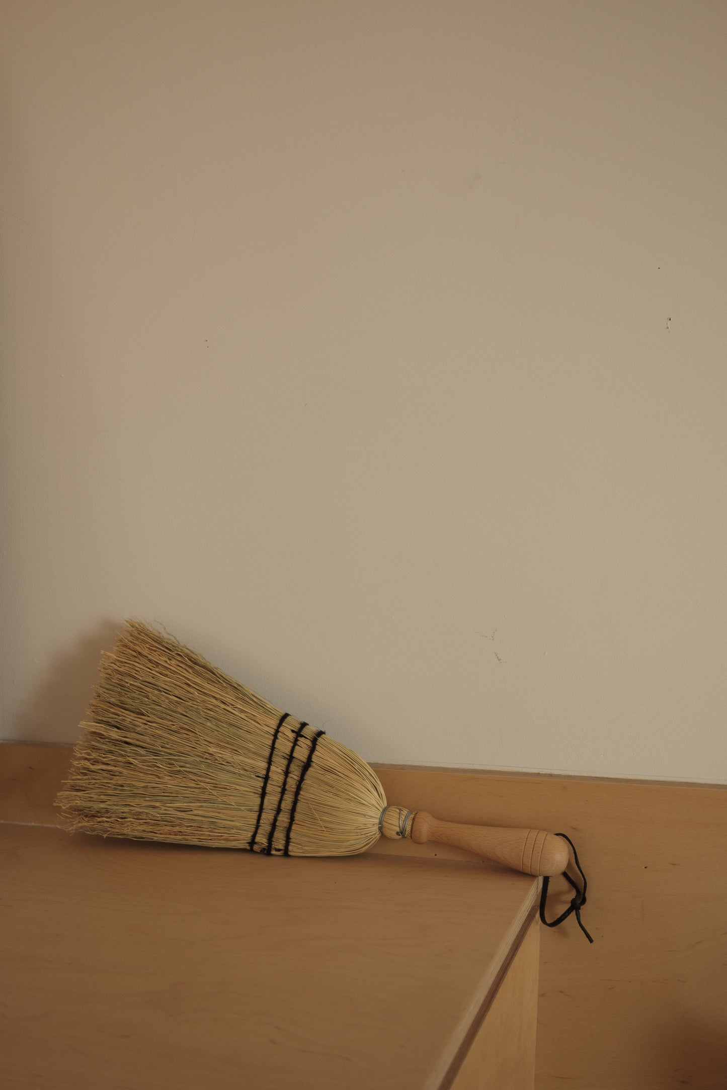 Håndholdt risstråkost til voksen