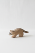 Raccoon running – studiobakgrunn