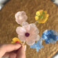 Blomster formet av Stockmar modellbivoks