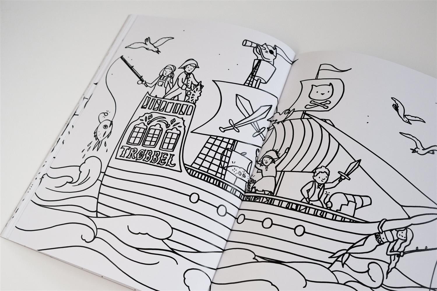 Fargelegg din verden av Kristine Dalen Risan - stor