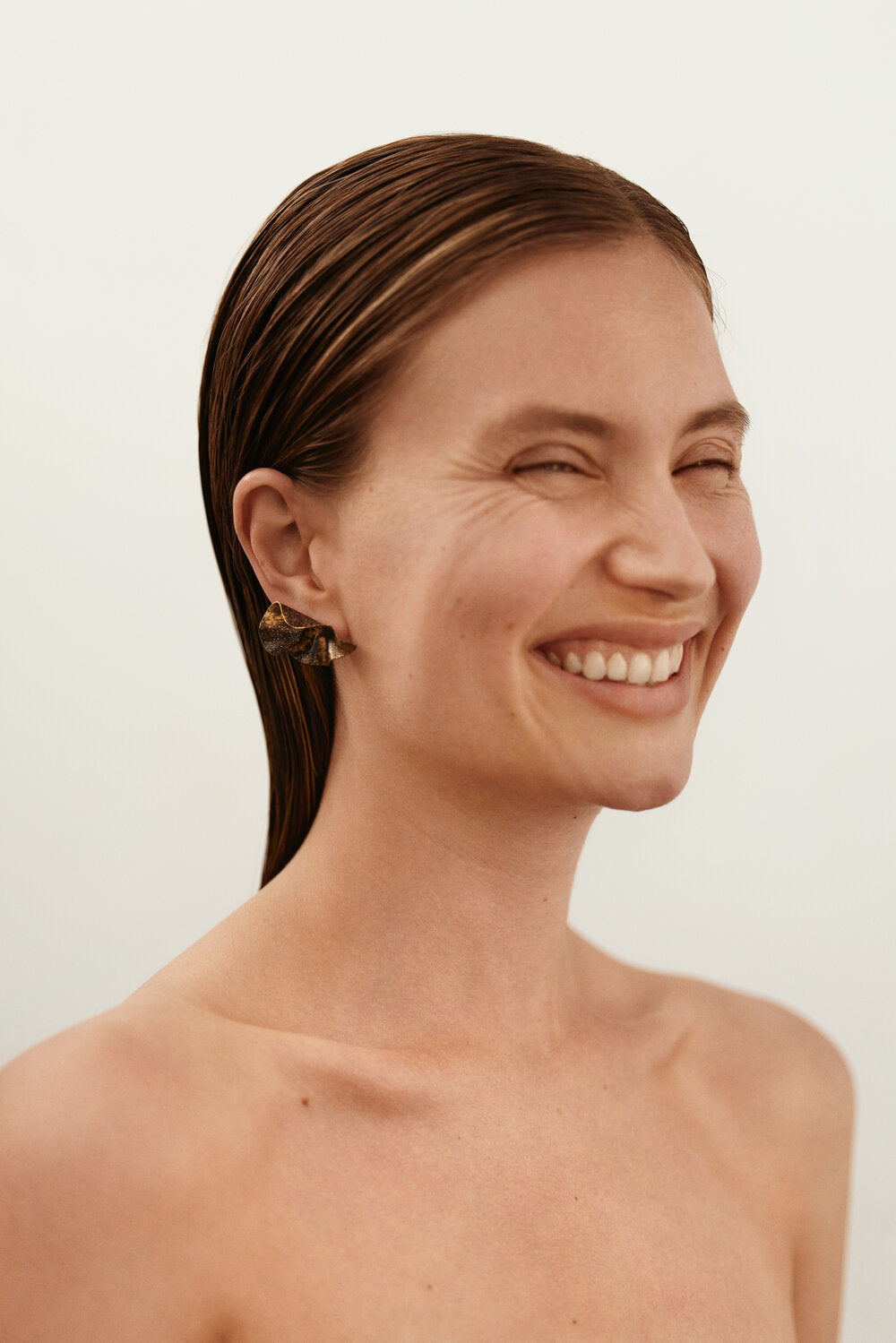 Oy earring - Mold atelier X Sofia Olsson