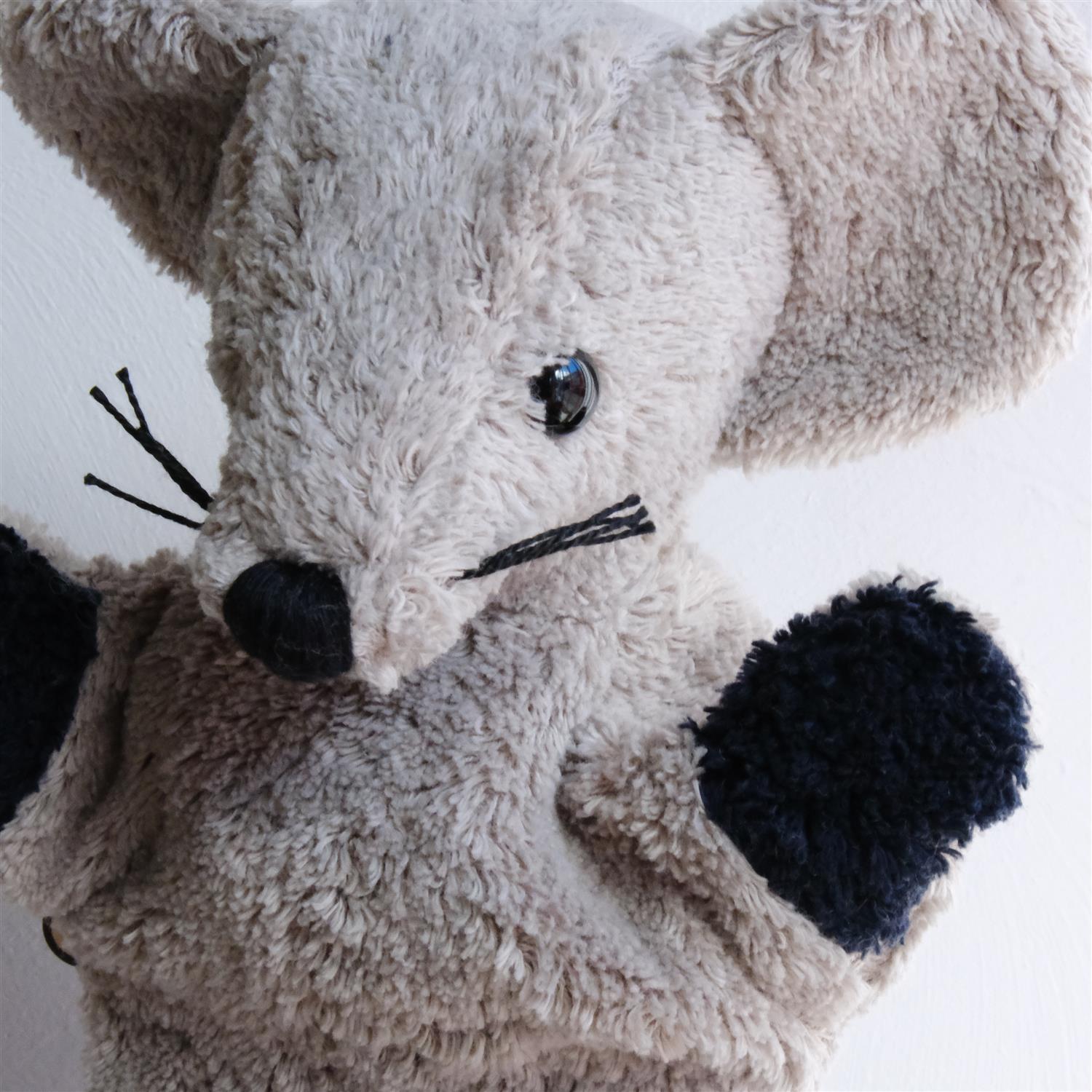 Mus hånddukke - 26cm