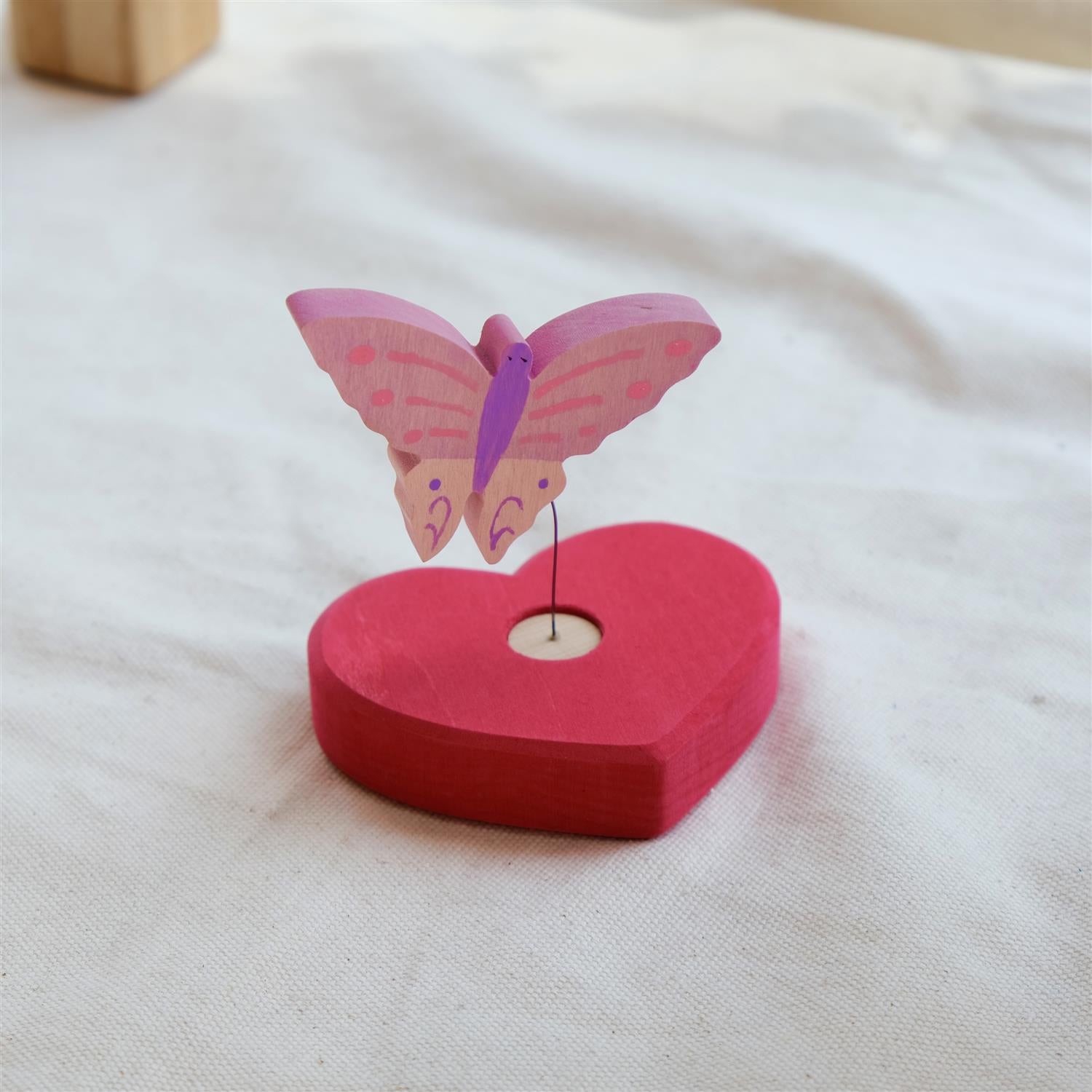 Frittstående hjerte til bursdagsring