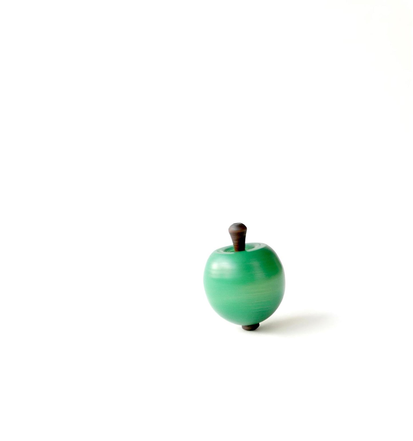 Snurrebass -  stort grønt eple