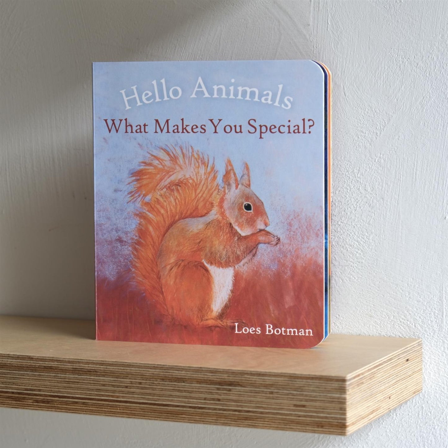 Hello animals, what makes you special? - Loes Botman